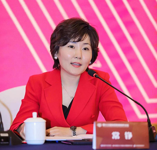 常铮律师受邀参加第十三届尚权刑辩论坛(图1)